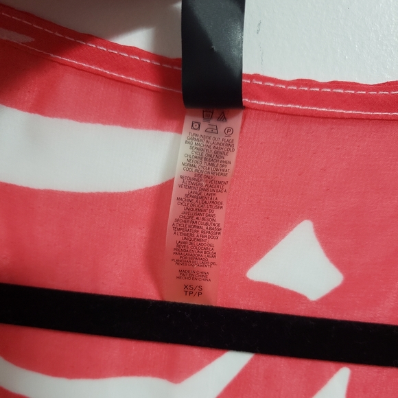 VICTORIA'S SECRET Beach Swimsuit Cover-up - Picture 5 of 5